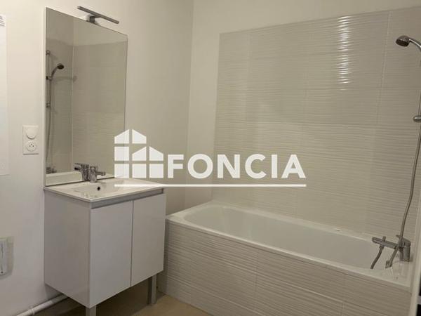 Location Appartement 4 pièces 82.44 m² - RUE PIERRE MENDES FRANCE Colombelles 14460