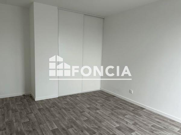 Location Appartement 4 pièces 82.44 m² - RUE PIERRE MENDES FRANCE Colombelles 14460