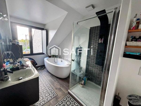 Volumes exceptionnels avec 160 m² de surface au sol