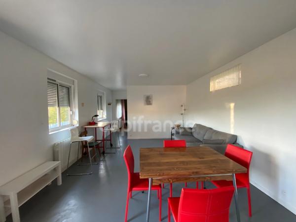 THOUARS Maison de 51m2 avec vue imprenable sur le Châtelier