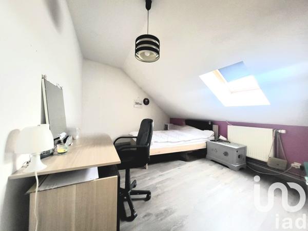 Maison 5 pièces de 100 m² à Vrigne-aux-Bois (08330)