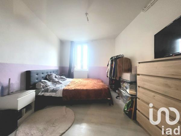 Maison 5 pièces de 100 m² à Vrigne-aux-Bois (08330)