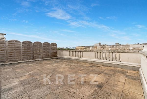 DERNIER ÉTAGE – TERRASSE ROOFTOP DE 140 M² – PARIS 16ème - BD SUCHET