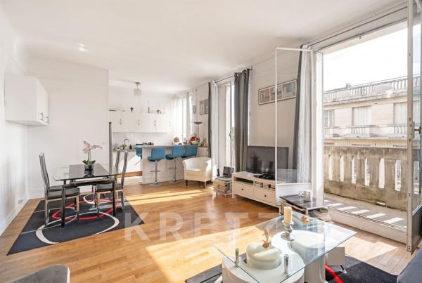DERNIER ÉTAGE – TERRASSE ROOFTOP DE 140 M² – PARIS 16ème - BD SUCHET