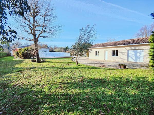 T8 au calme, de plain pied, piscine,garage de 90m²