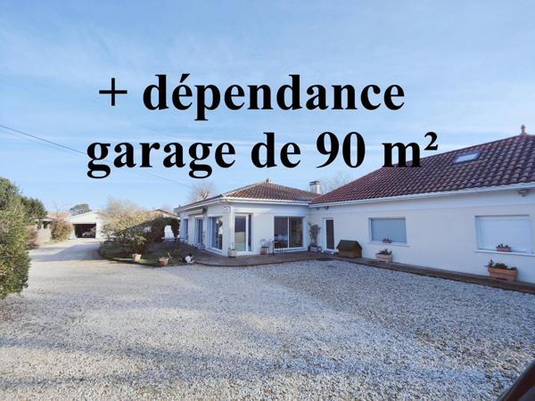 T8 au calme, de plain pied, piscine,garage de 90m²
