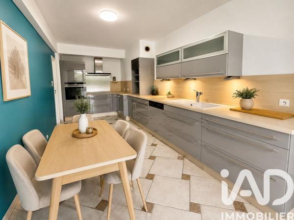 Appartement à vendre 3 pièces 123,01 m² Marseille 12