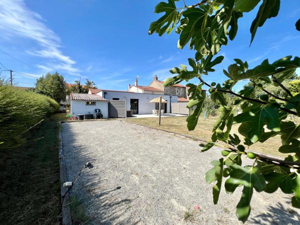 Maison plain-pied 3 chambres, bureau, garage, jardin