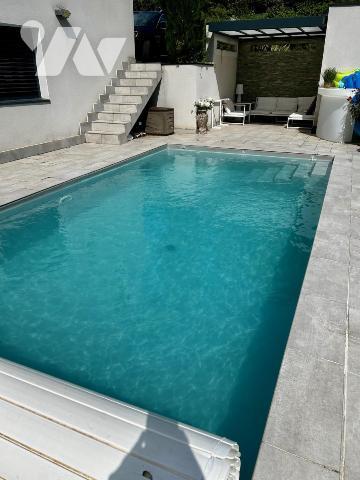 Maison individuelle avec piscine