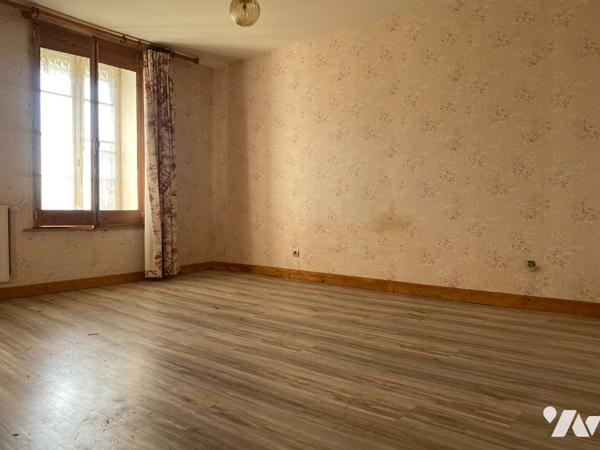 CAVIGNY  4 pièce(s) 172 m2