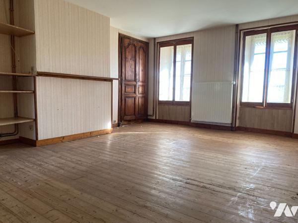 CAVIGNY  4 pièce(s) 172 m2