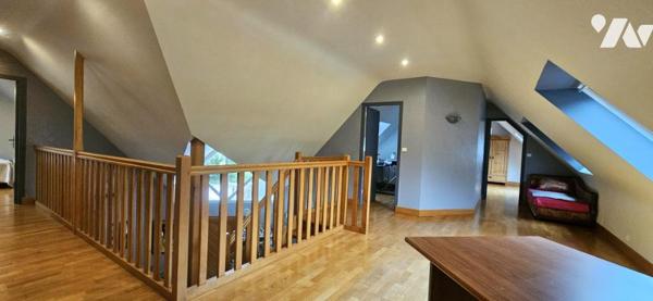 Maison contemporaine - 4 chambres - grands espaces - piscine 