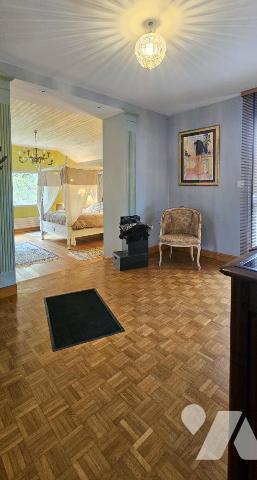 Maison contemporaine - 4 chambres - grands espaces - piscine 