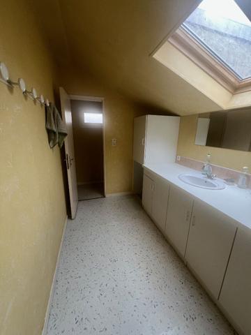 Ensemble de bureaux Saint Berthevin 147 m2