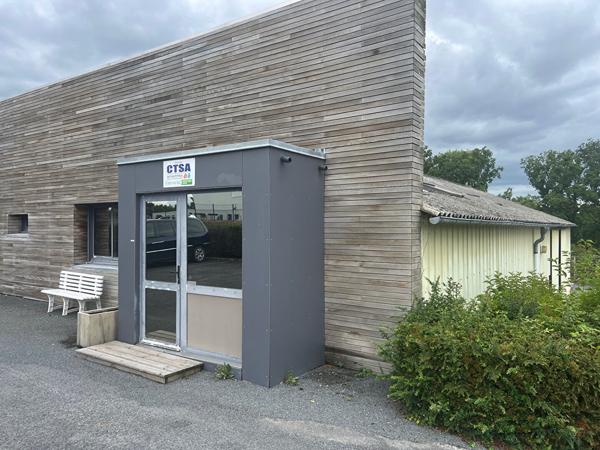 Ensemble de bureaux Saint Berthevin 147 m2
