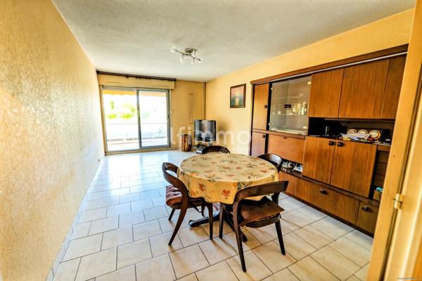 Cannes La Bocca, 3 pieces, terrasse, loggia, parking et cave