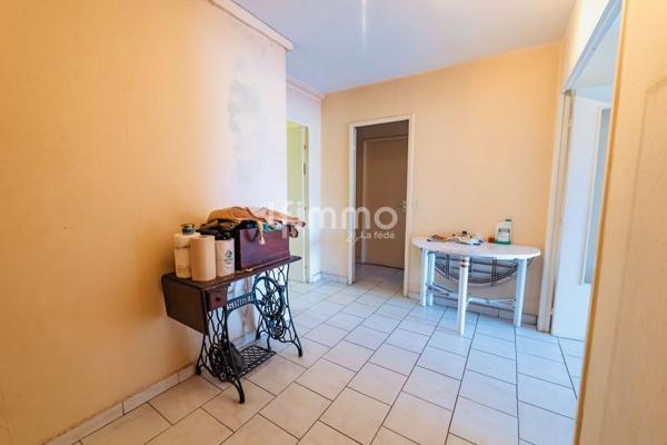 Cannes La Bocca, 3 pieces, terrasse, loggia, parking et cave