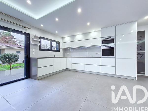 Maison à vendre 7 pièces 159 m² Livry-Gargan