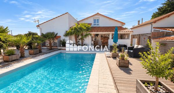 À vendre Maison 5 pièces 122 m² - Saint-palais-sur-mer 17420