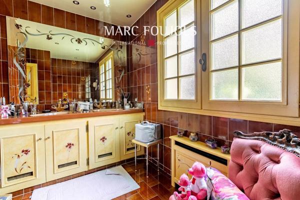 Maison familiale au cœur du Parc du Manoir