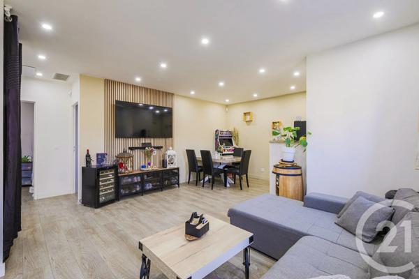 Appartement à vendre  3 pièces - 62,26 m 2   GRENOBLE  - 38