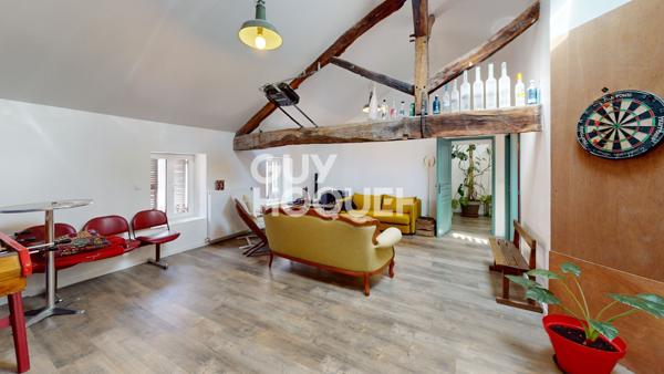 MAISON À VENDRE DE 7 PIÈCES DE 160,00 M²