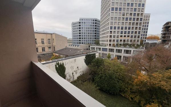 Appartement à louer    1 pièce • 25 m2 Paris 18
