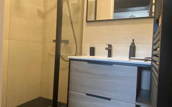 Appartement à louer    2 pièces •  Saint-Jean