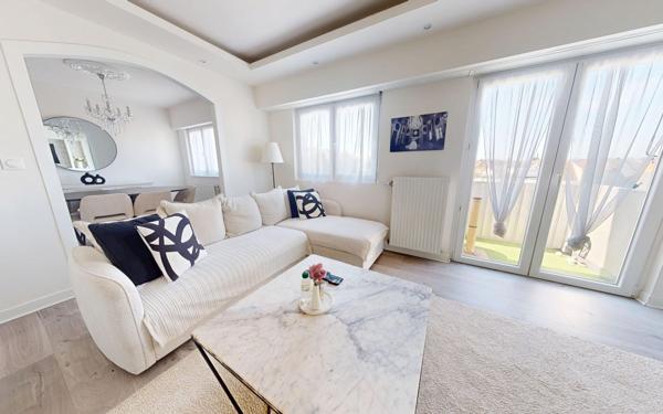 Appartement à vendre    4 pièces • 76,09 m2 Hoenheim