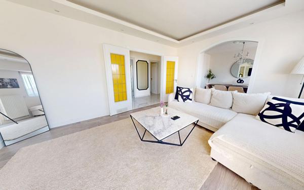 Appartement à vendre    4 pièces • 76,09 m2 Hoenheim