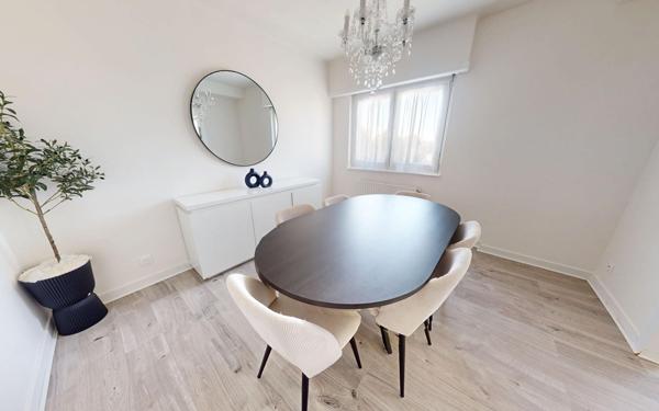 Appartement à vendre    4 pièces • 76,09 m2 Hoenheim