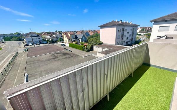 Appartement à vendre    4 pièces • 76,09 m2 Hoenheim