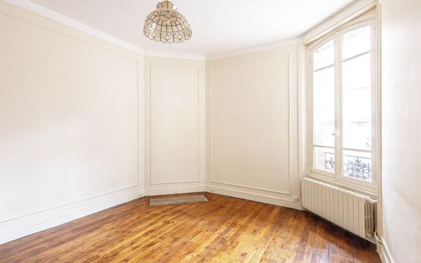 Appartement à vendre    3 pièces • 93,51 m2 Paris 13