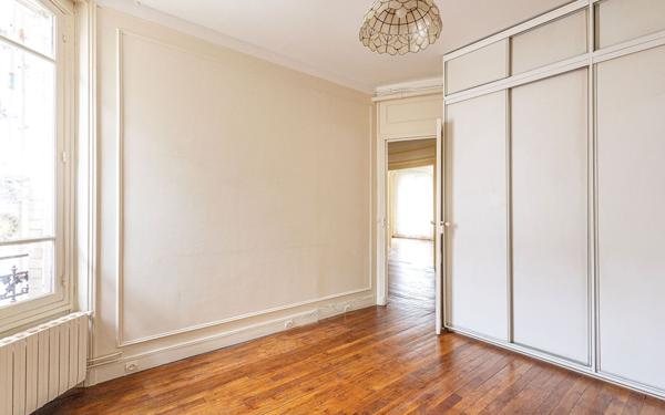 Appartement à vendre    3 pièces • 93,51 m2 Paris 13