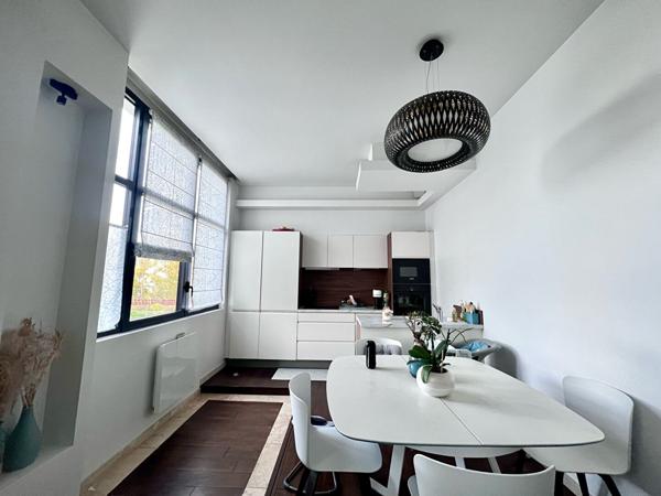 Appartement Suresnes 3 pièce(s) 75 m2