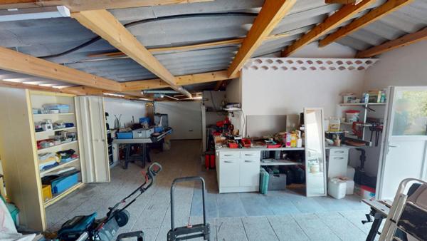 Le Muy Villa  avec piscine, studio indépendant et grand garage