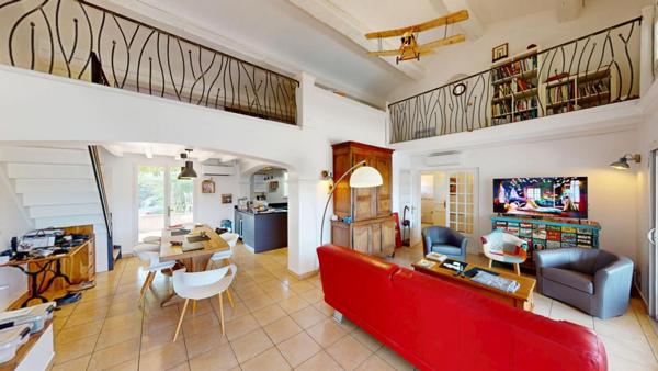 Le Muy Villa  avec piscine, studio indépendant et grand garage