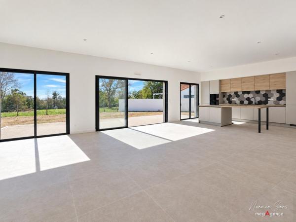Maison à CHOLET, 49300 - 5 pièces 169m²