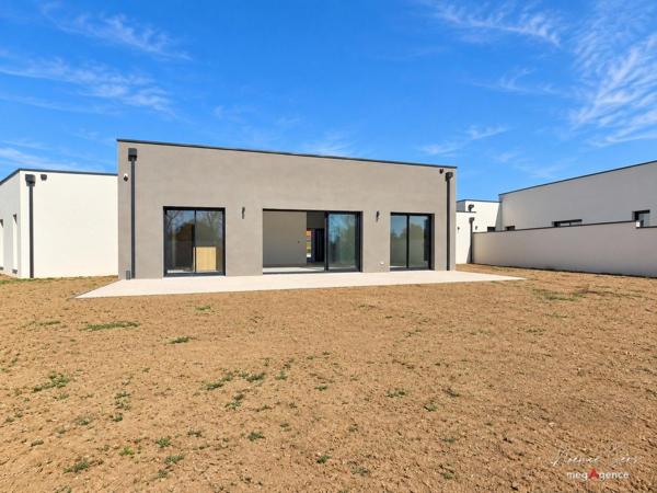 Maison à CHOLET, 49300 - 5 pièces 169m²