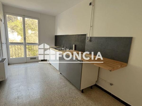 Location Appartement 3 pièces 65.54 m² - AVENUE JEAN-PAUL COSTE Aix En Provence 13100