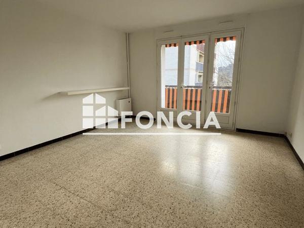 Location Appartement 3 pièces 65.54 m² - AVENUE JEAN-PAUL COSTE Aix En Provence 13100