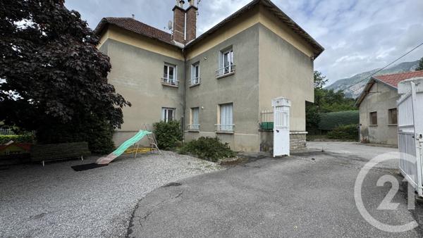 Immeuble à vendre  266,44 m2 GAP - 05