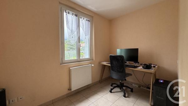 Immeuble à vendre  266,44 m2 GAP - 05