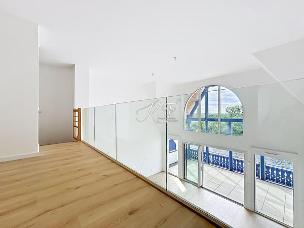 DUPLEX avec vue imprenable sur la SEINE