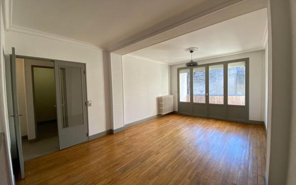 Appartement à louer    3 pièces • 62,70 m2 Mazamet