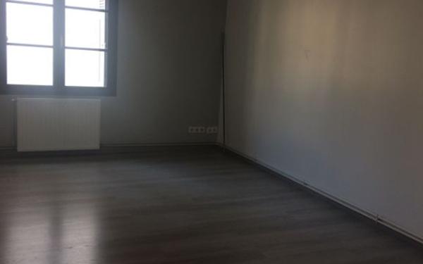 Appartement à louer    2 pièces •  Tours