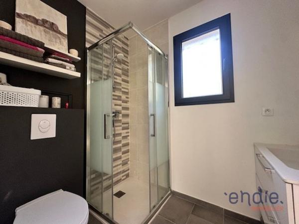 Maison contemporaine - Environnement naturel et calme