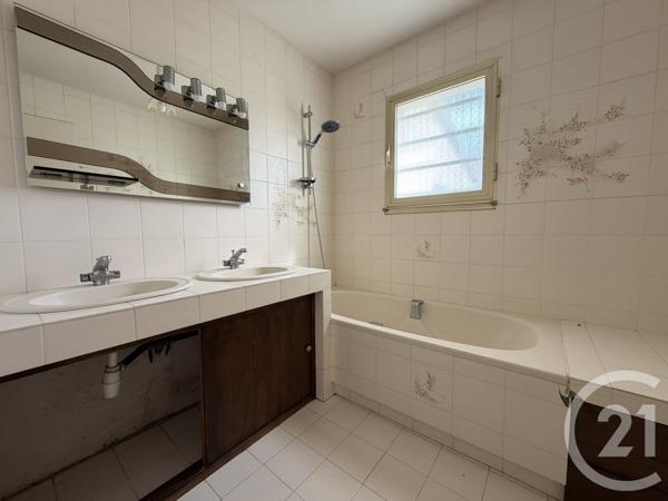 Maison à vendre  5 pièces - 95 m2 LE BERNARD - 85