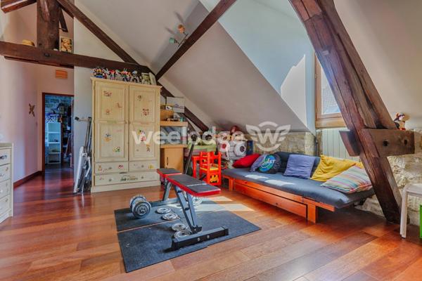 Maison à vendre 11 pièces de 316 m² à Maurecourt