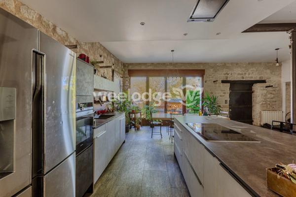 Maison à vendre 11 pièces de 316 m² à Maurecourt